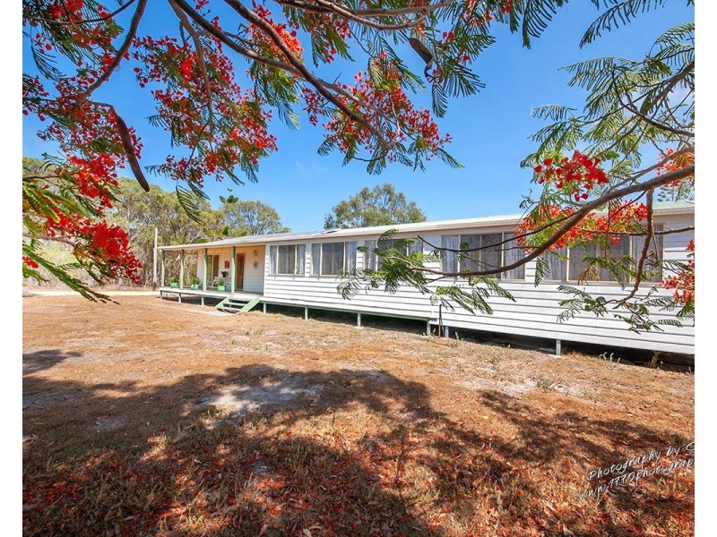 208 Bicentennial Drive, Agnes Water QLD 4677