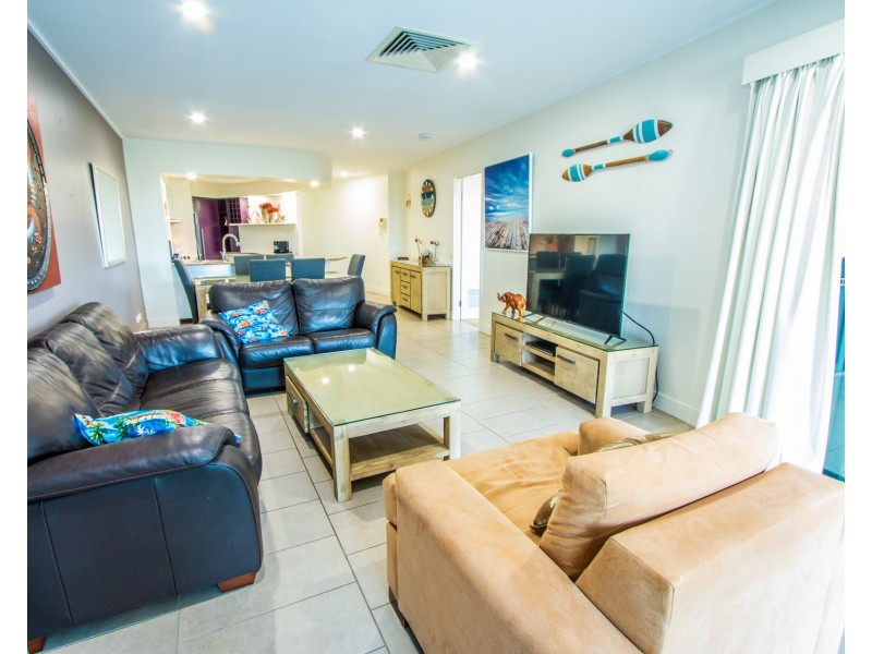 Unit 313 Beaches Village Circuit, Agnes Water QLD 4677