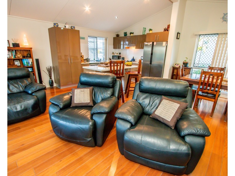 35 ATLANTIS BVD, Agnes Water QLD 4677