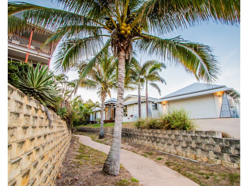 35 ATLANTIS BVD, Agnes Water QLD 4677