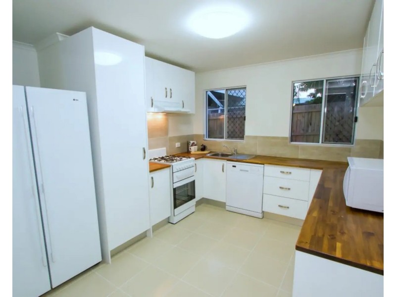 4 Jeffery Court, Agnes Water QLD 4677