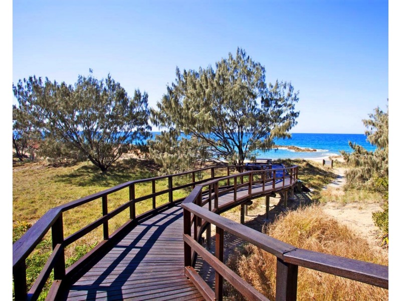 32 Bloodwood Ave, Agnes Water QLD 4677