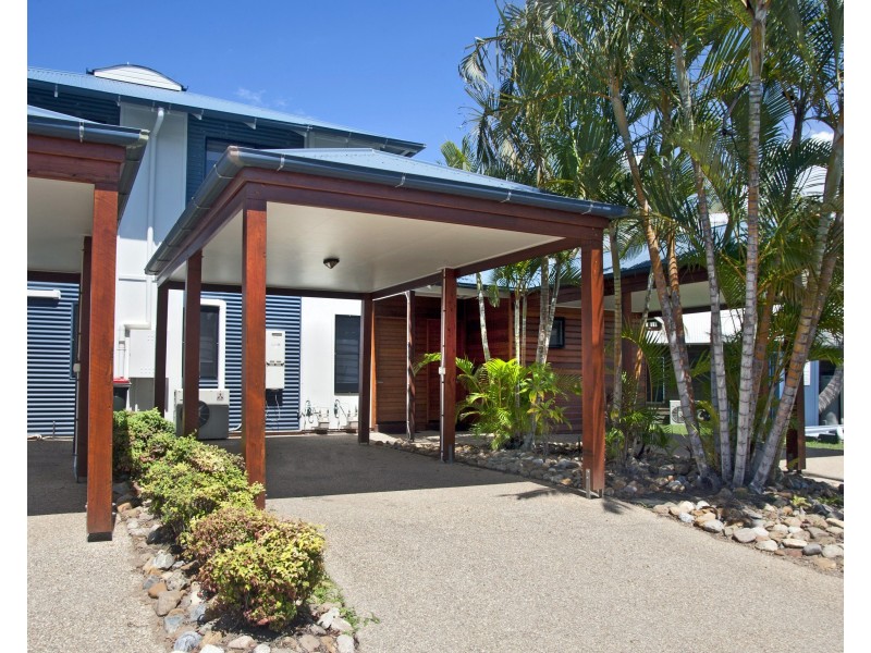 26/2 Beaches Village Circuit, Agnes Water QLD 4677