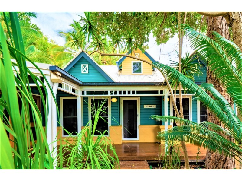 7 Beach Houses Estate Road, Agnes Water QLD 4677