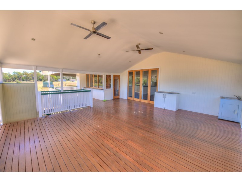 195 Captain Cook Drive, Agnes Water QLD 4677