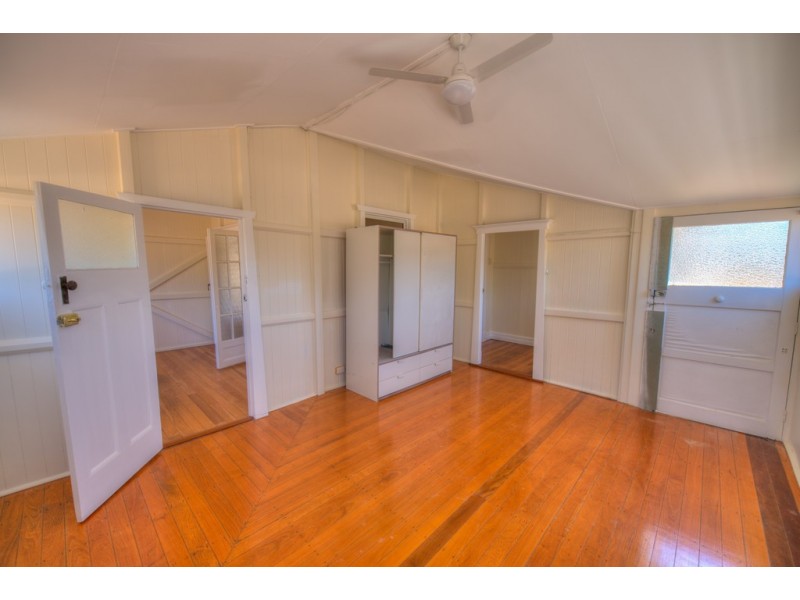 195 Captain Cook Drive, Agnes Water QLD 4677