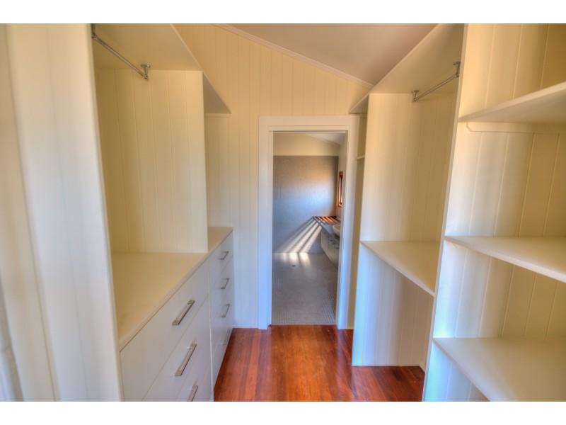 195 Captain Cook Drive, Agnes Water QLD 4677