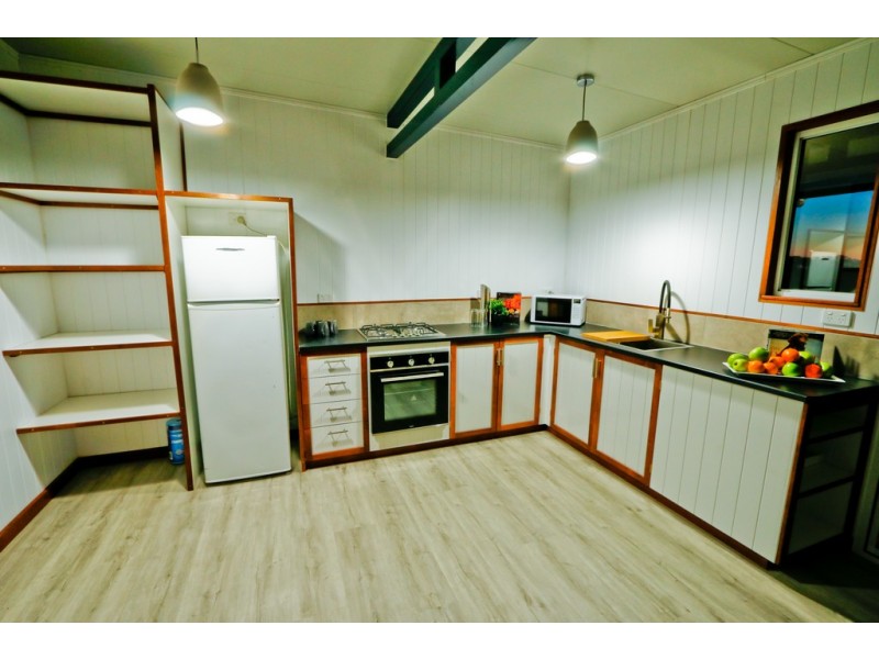 2741 Round Hill Road, Agnes Water QLD 4677