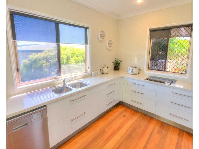 5 Webster Court, Agnes Water QLD 4677