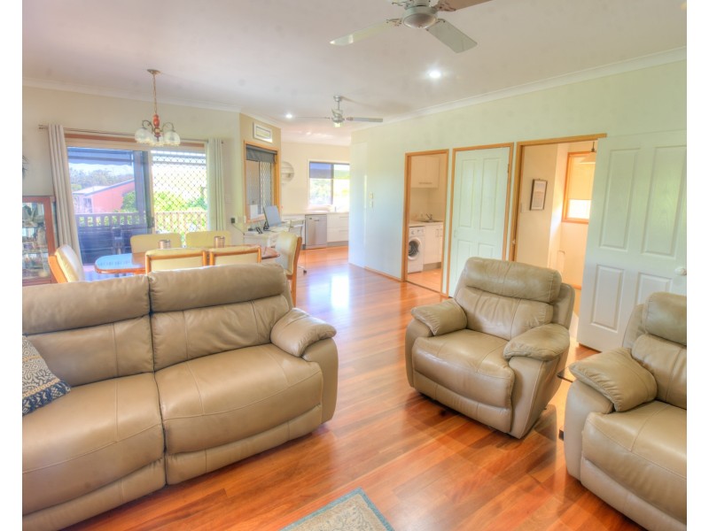 5 Webster Court, Agnes Water QLD 4677