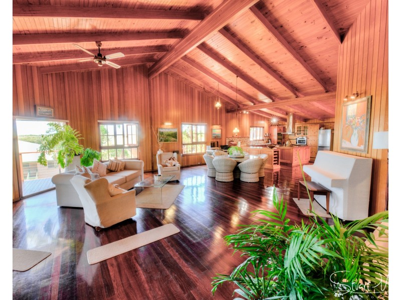 19 Woodrow Drive, Agnes Water QLD 4677