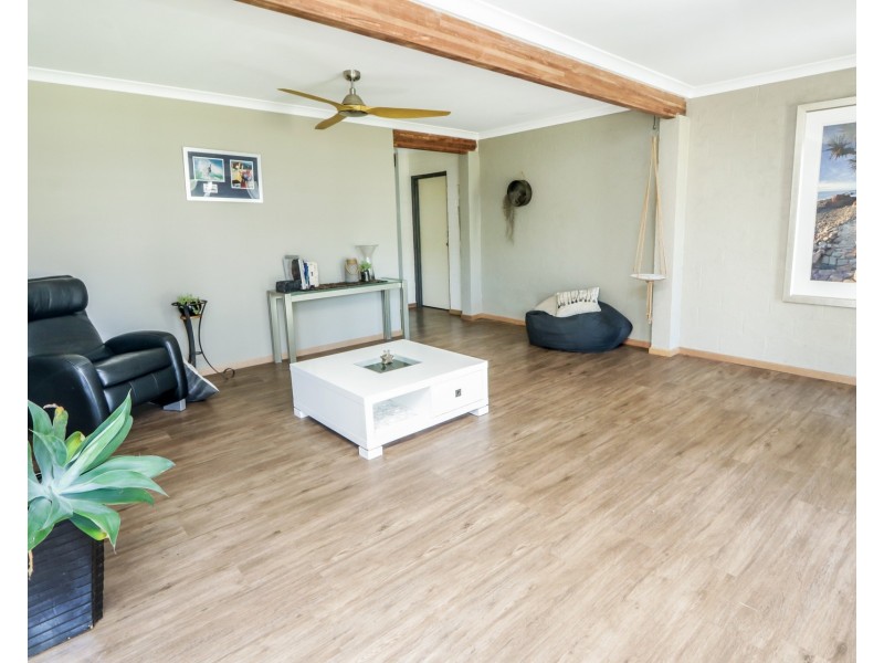 21 Beach Houses Rd, Agnes Water QLD 4677