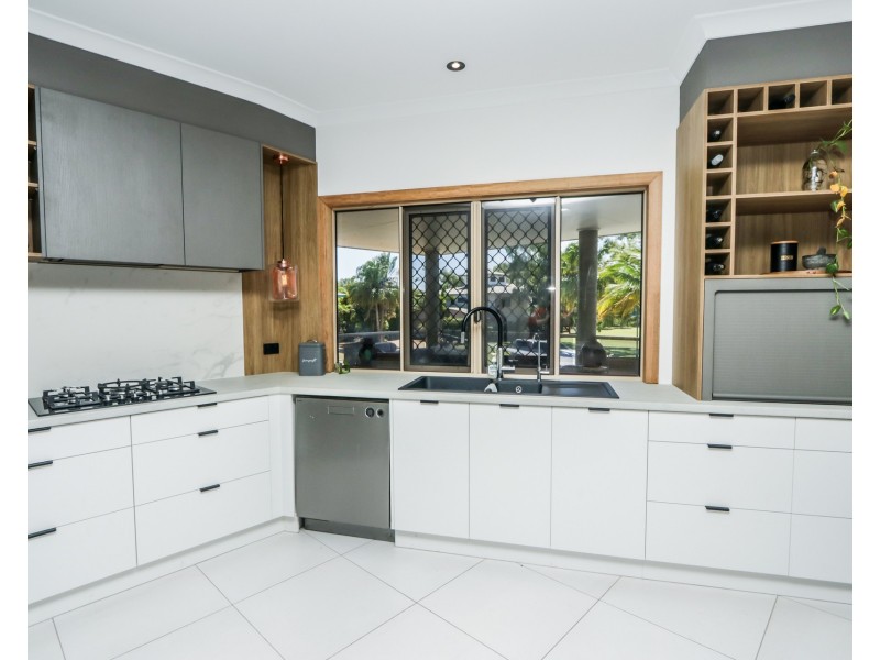 21 Beach Houses Rd, Agnes Water QLD 4677