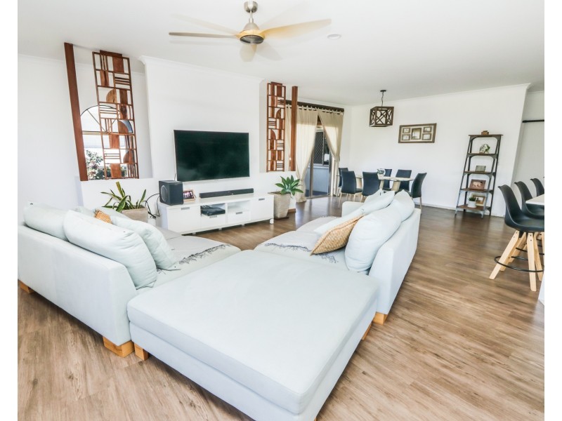21 Beach Houses Rd, Agnes Water QLD 4677