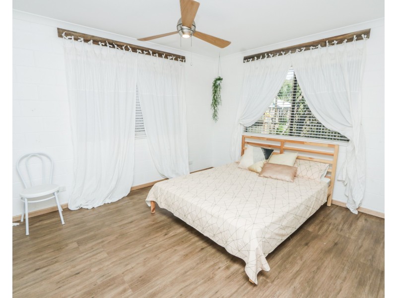 21 Beach Houses Rd, Agnes Water QLD 4677