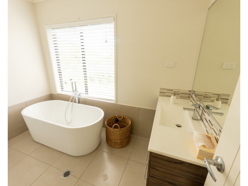 96 Fitzroy Crescent, Agnes Water QLD 4677