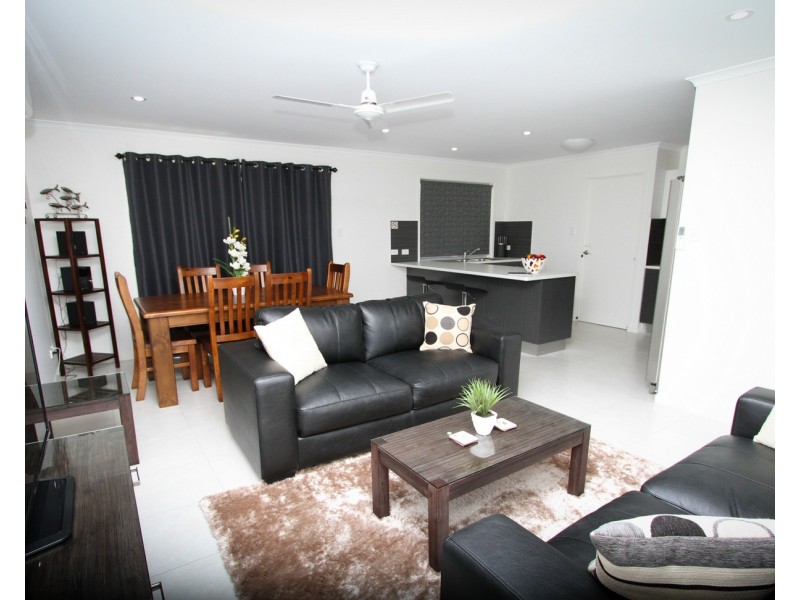 5 Waterfront  Drive, Agnes Water QLD 4677