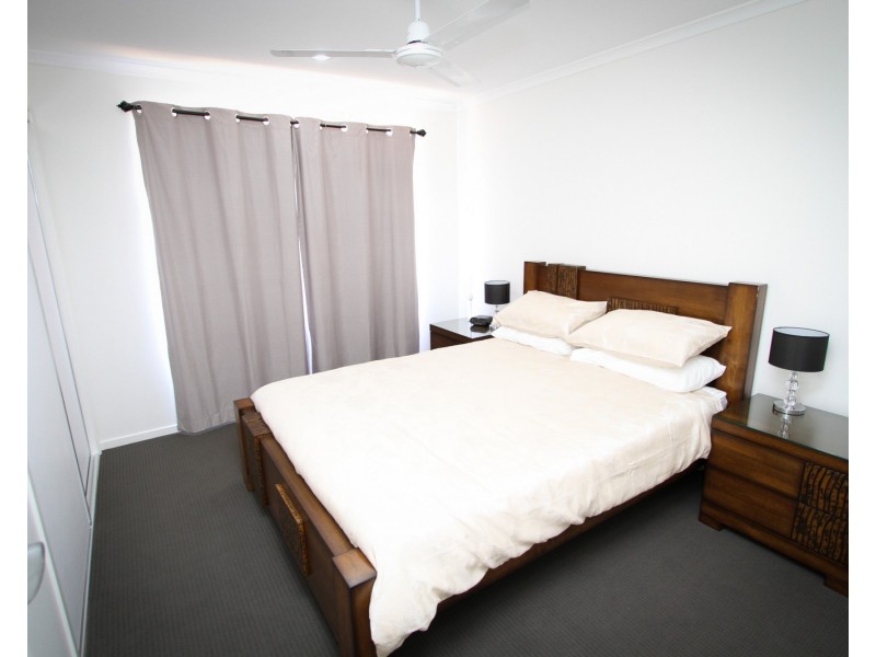 5 Waterfront  Drive, Agnes Water QLD 4677