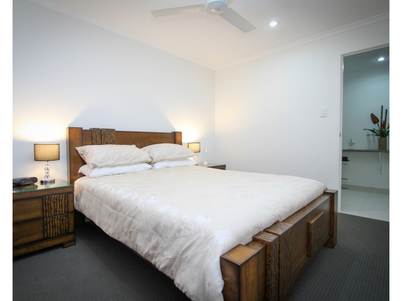 5 Waterfront  Drive, Agnes Water QLD 4677