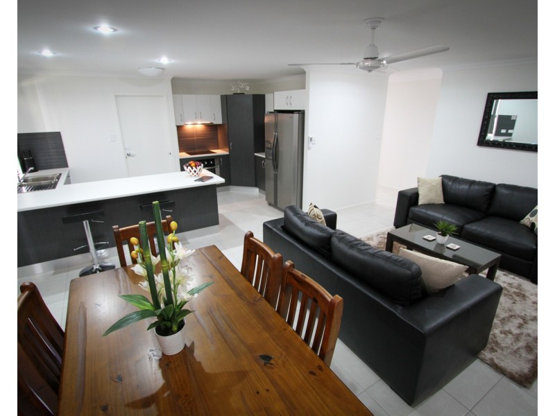 5 Waterfront  Drive, Agnes Water QLD 4677