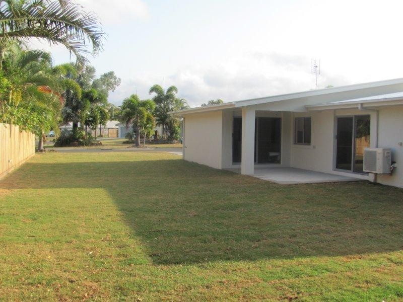 5 Waterfront Drive, Agnes Water QLD 4677