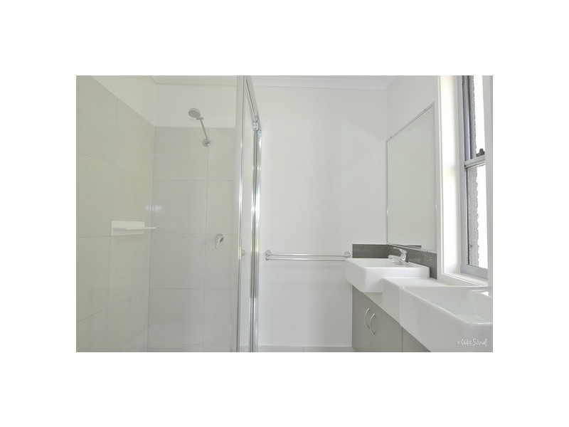 5 Waterfront Drive, Agnes Water QLD 4677