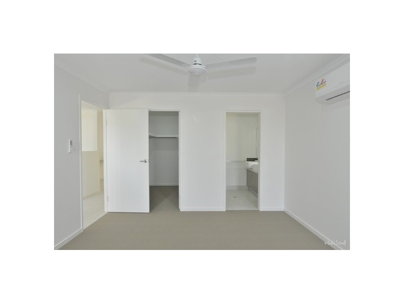 5 Waterfront Drive, Agnes Water QLD 4677