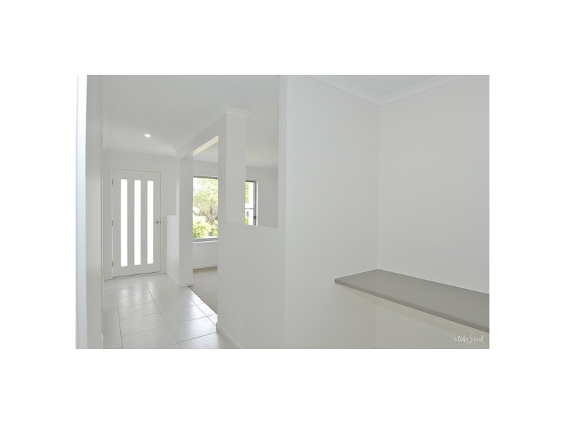 5 Waterfront Drive, Agnes Water QLD 4677