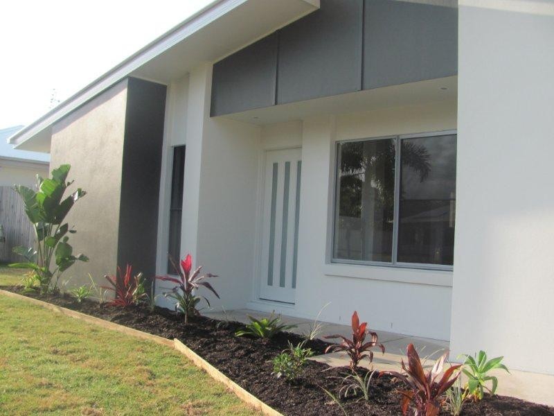 5 Waterfront Drive, Agnes Water QLD 4677