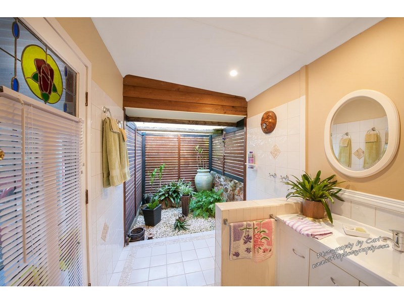 380 Baldaw Road, Captain Creek QLD 4677