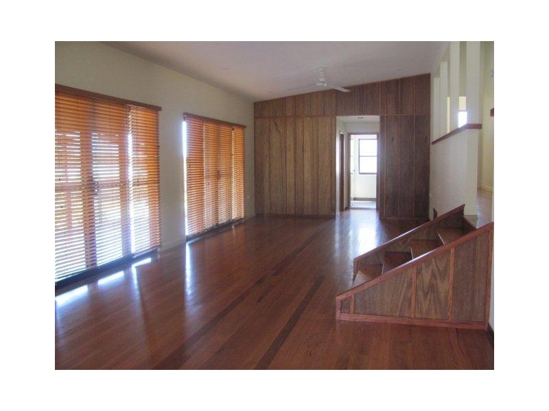 1 Solander Close, Agnes Water QLD 4677