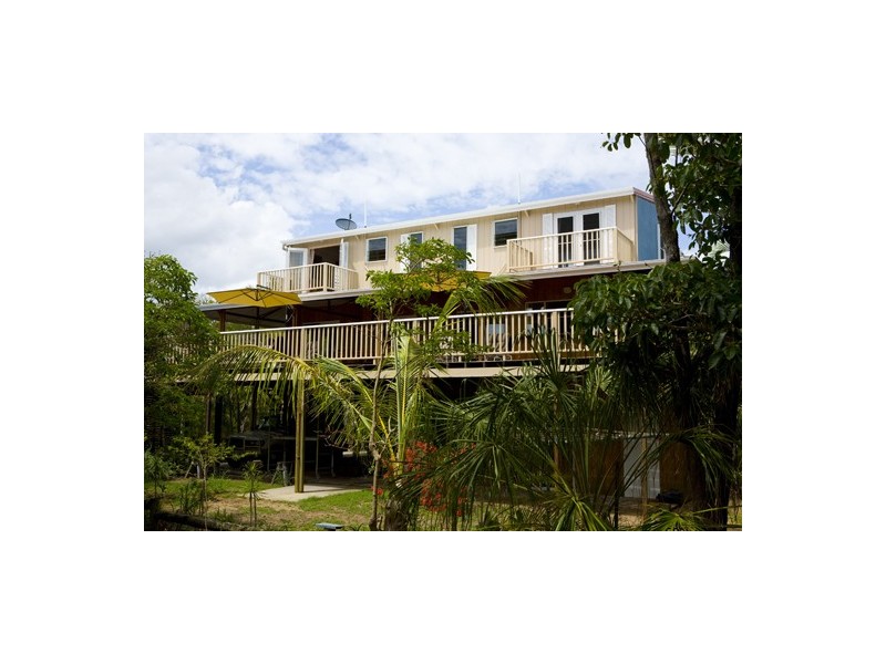 14 Captain Cook Drive, Agnes Water QLD 4677