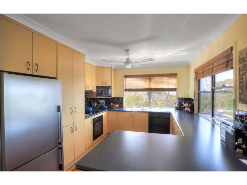 6 The Crescent, Agnes Water QLD 4677