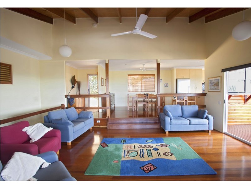 6 The Crescent, Agnes Water QLD 4677