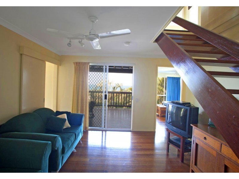 6 The Crescent, Agnes Water QLD 4677