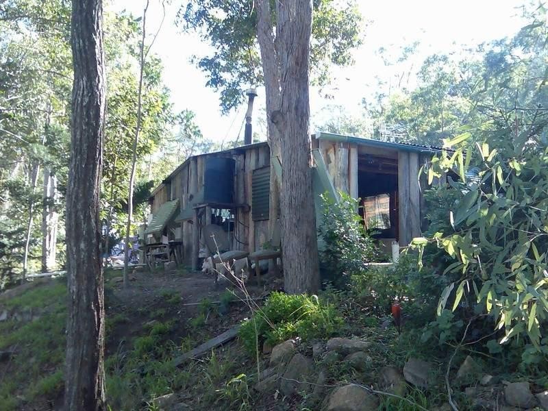 62 Creevey Drive, Captain Creek QLD 4677