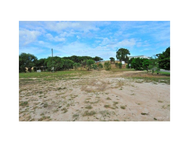 1 Beaches Village Circuit, Agnes Water QLD 4677