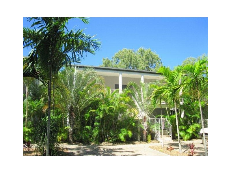 8/40 Captain Cook Drive, Agnes Water QLD 4677
