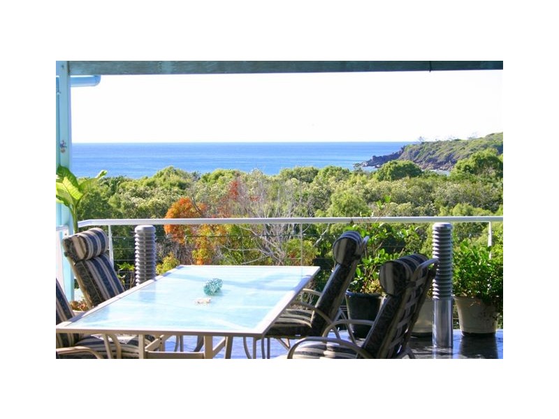 51 Captain Cook Drive, Agnes Water QLD 4677