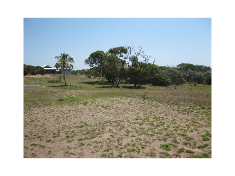 2 The Promenade, Agnes Water QLD 4677