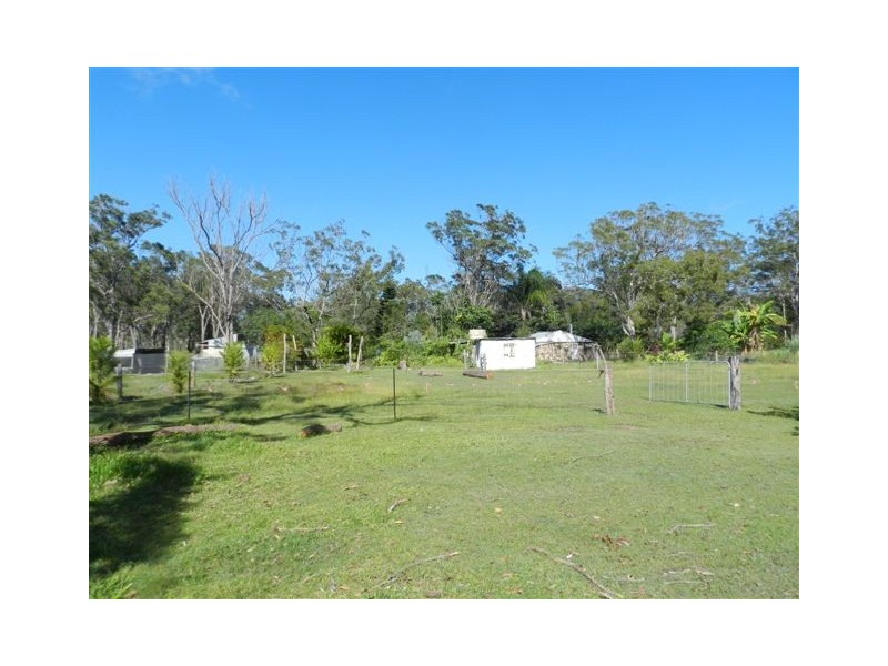 184 Murphy Road, Captain Creek QLD 4677
