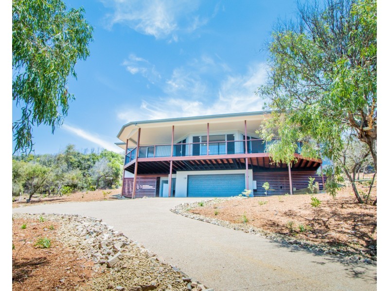 106 Hawkes Bill Drive, Agnes Water QLD 4677