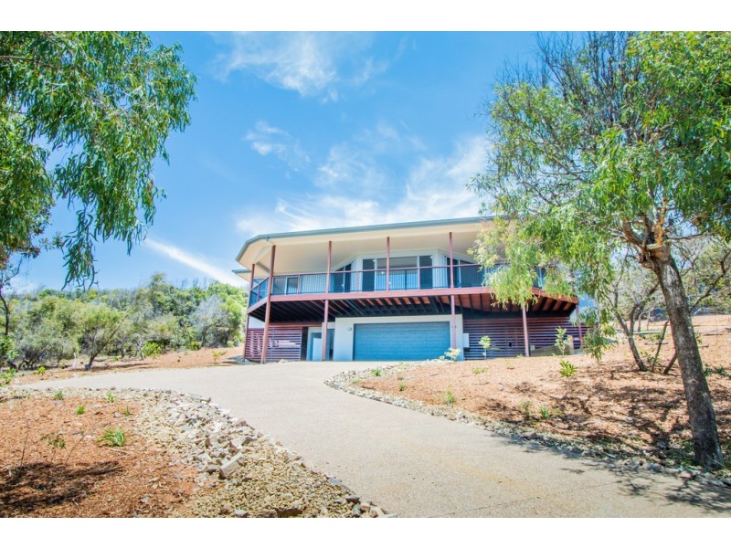 106 Hawkes Bill Drive, Agnes Water QLD 4677