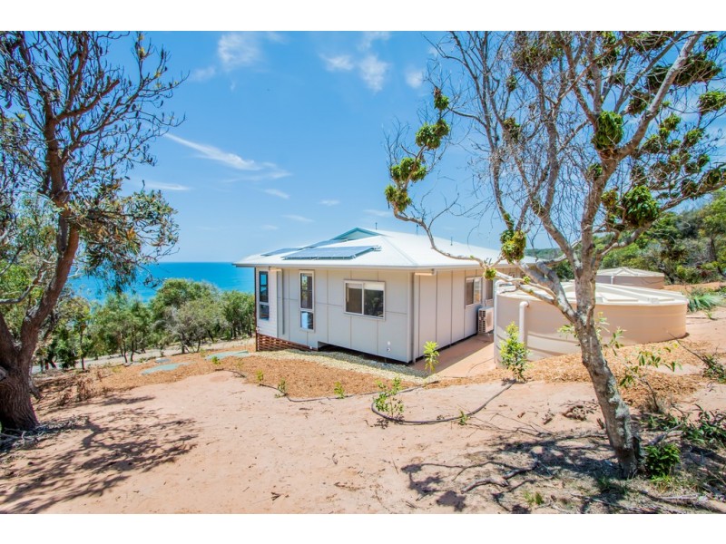 106 Hawkes Bill Drive, Agnes Water QLD 4677