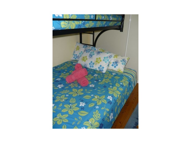 2 Murray Hilton Close, Agnes Water QLD 4677