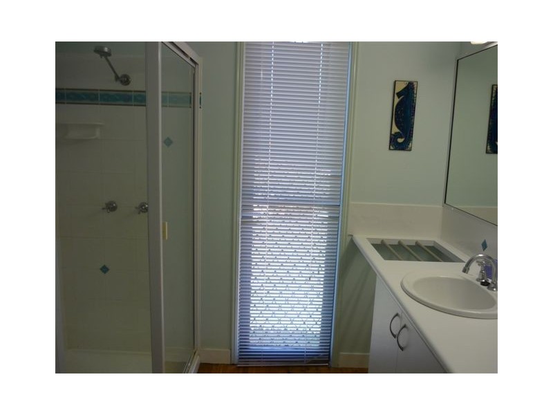 2 Murray Hilton Close, Agnes Water QLD 4677