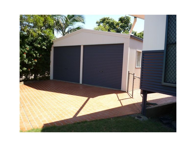 2 Murray Hilton Close, Agnes Water QLD 4677