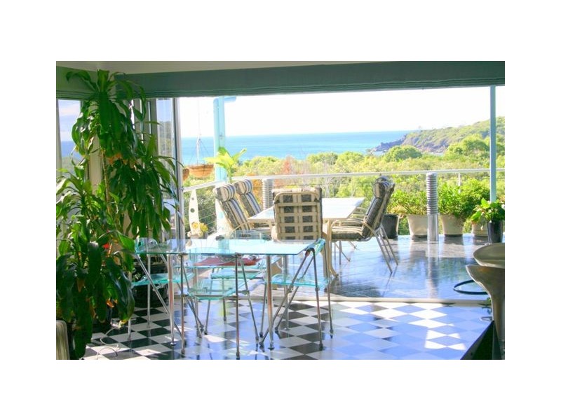 51 Captain Cook Dr, Agnes Water QLD 4677