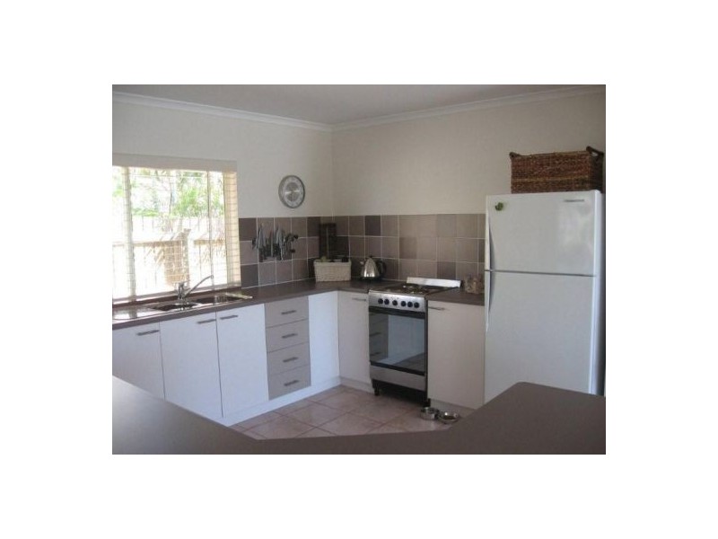 1 Palm Crt, Agnes Water QLD 4677