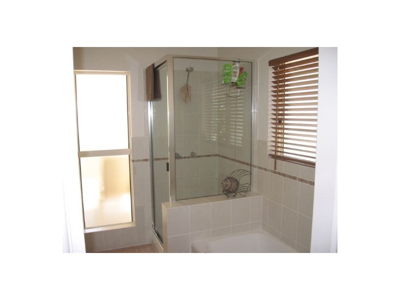 1 Palm Crt, Agnes Water QLD 4677